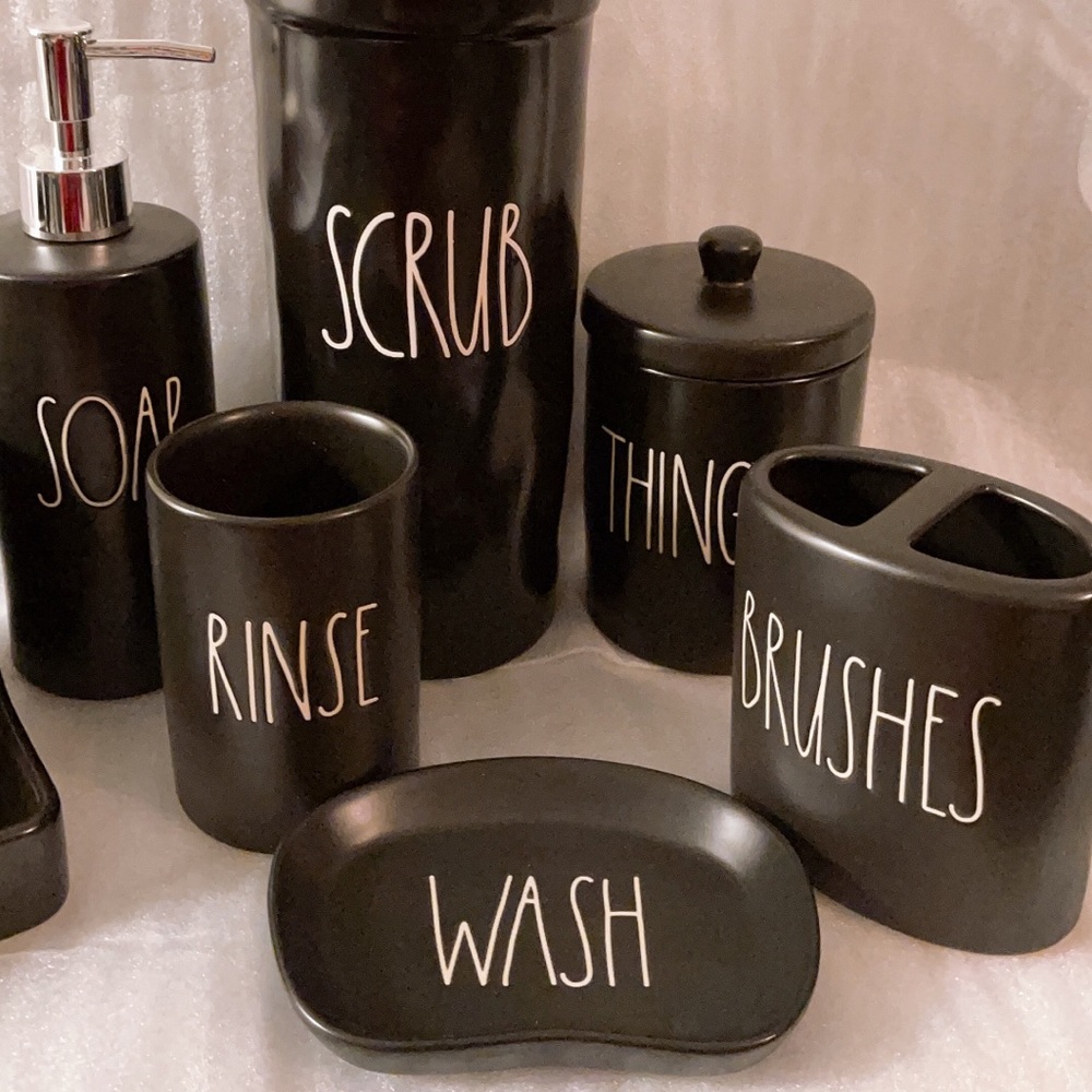 Rae Dunn Matt Black Bathroom Set of 7 New - Picture 3 of 3